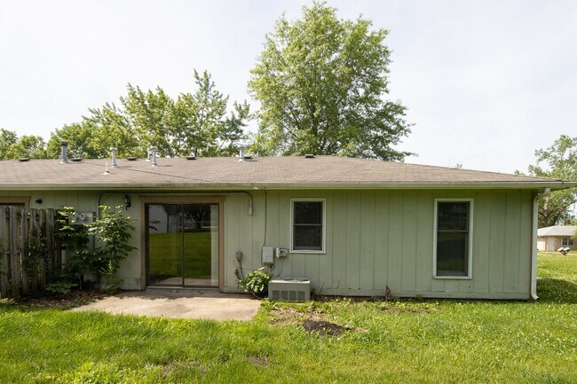 Foto del edificio - 3613 Greeley Dr