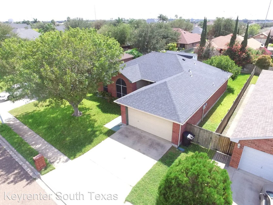 Primary Photo - 3413 Water Lilly Ave