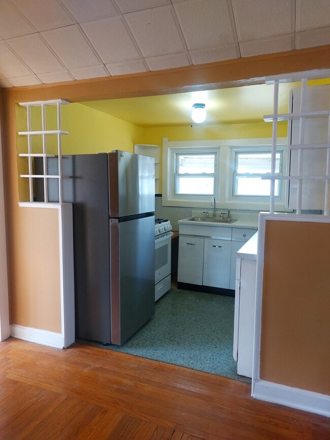 Foto del edificio - 4715 Mathis St
