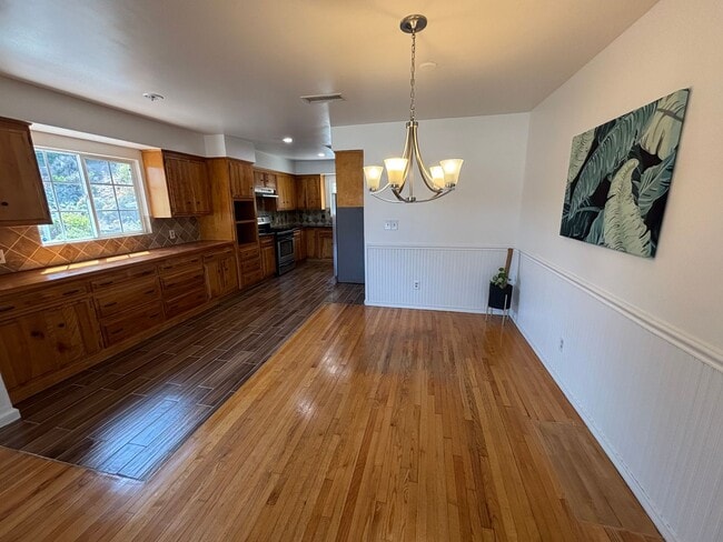 Building Photo - 4040 Toland Way