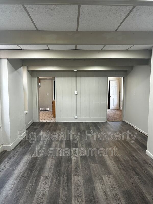 Foto del edificio - 40 E 3rd St