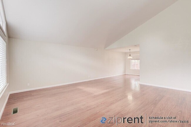 Building Photo - 4 br, 3 bath House - 35636 Conovan Ln, Fre...