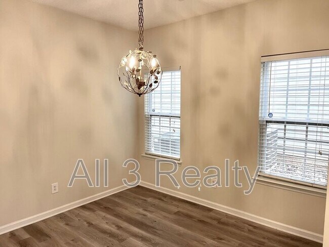 Building Photo - 29 Preserve Dr