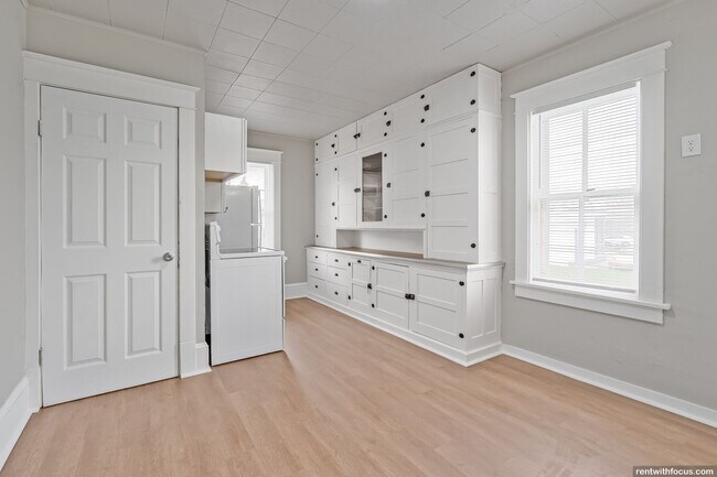 Foto del edificio - 712 W Lorain St