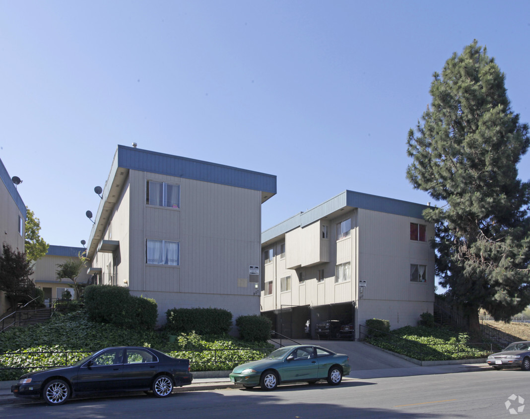 Building Photo - Acosta Plaza Apartments