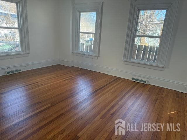 Foto del edificio - 12 Station Rd