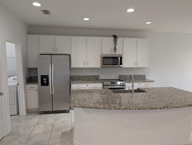 Building Photo - 1456 Autumn Pines Drive