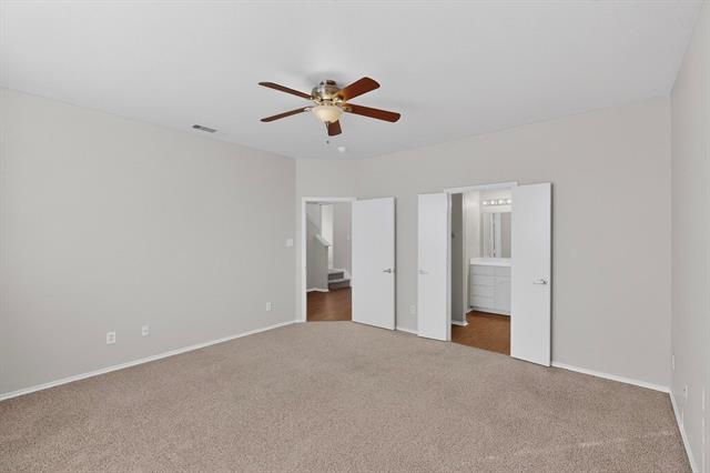 Foto del edificio - 10913 Dillon St