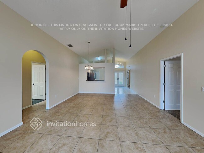 Foto del edificio - 7900 Hamlet Dr