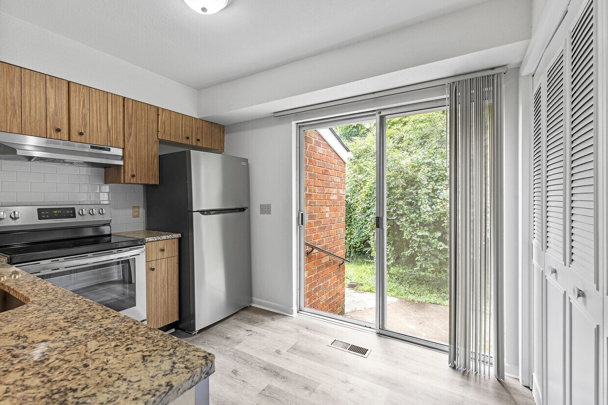 Photo - 3414-3416 Betty Ln (Chattanooga, TN)