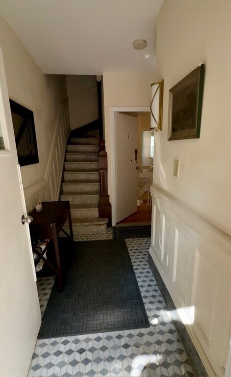 Building Photo - 12 Follen St