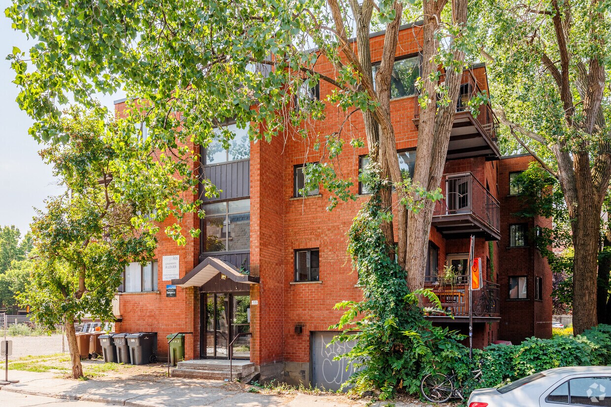 Photo du bâtiment - 732 Rue Sainte-Marguerite