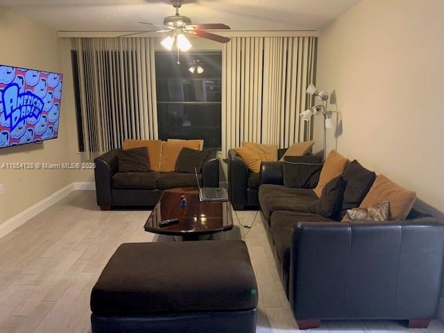 Building Photo - 6097 Balboa Cir