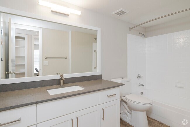 1 habitación, 1 baño, 615 pies cuadrados, baño - Cobblestone Apartments