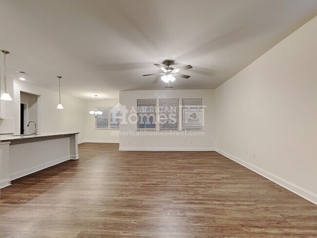 Building Photo - 5045 Hudson Valley Drive