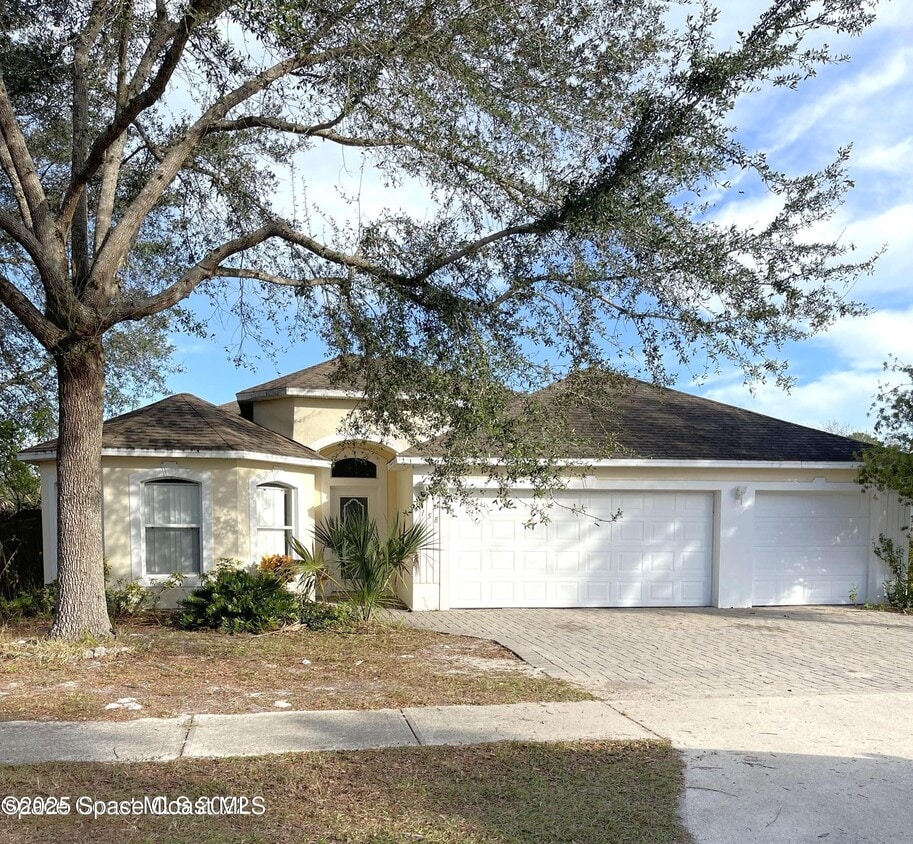 Foto principal - 4158 Rolling Hill Dr