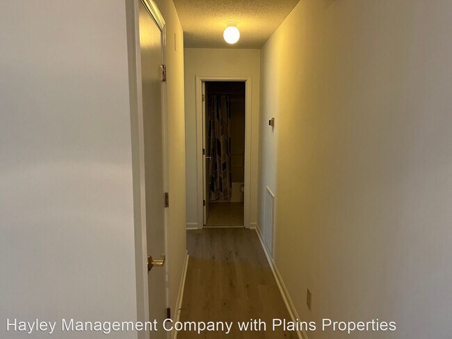 Foto del edificio - 3 br, 2 bath House - 2015 Henderson
