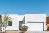 Foto principal - 1530 W Grove St