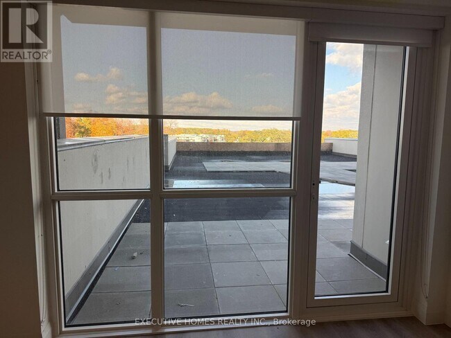 Photo du bâtiment - 1333 Weber St E