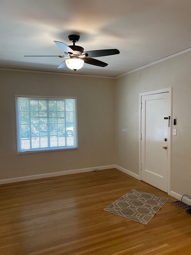 Living Room - 1504 28th St