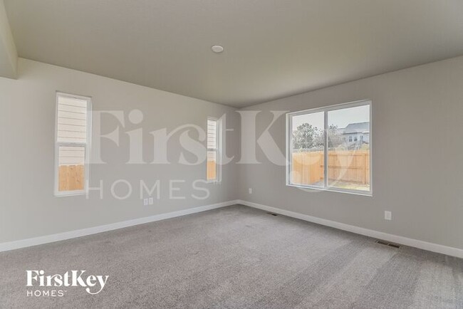 Building Photo - 10117 Luneth Dr