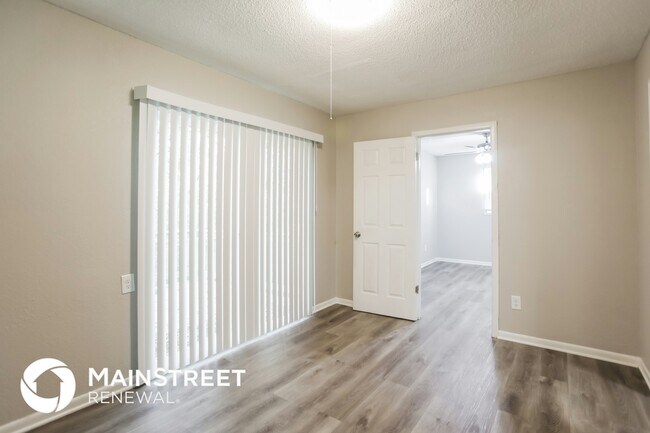 Foto del edificio - 7003 Jackson Ave