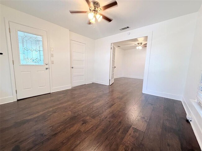 Foto del edificio - 2003 E 12th St