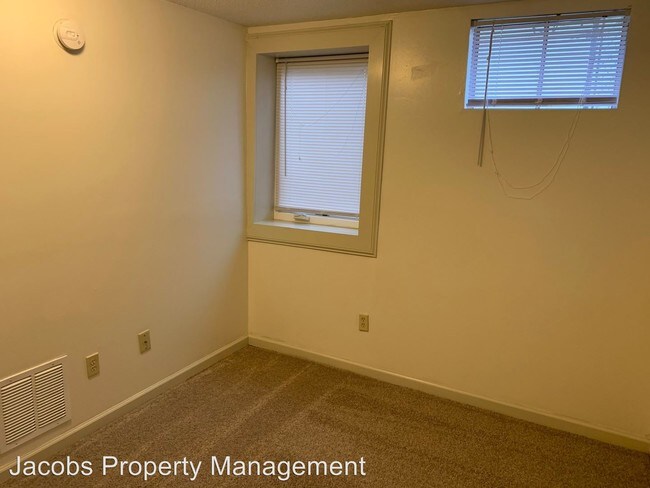 Building Photo - 4329 W Bethany Dr
