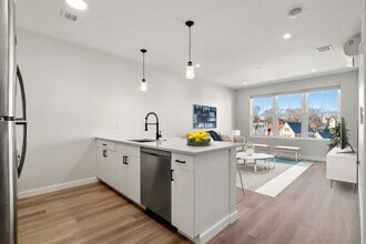 The Somerset - 8