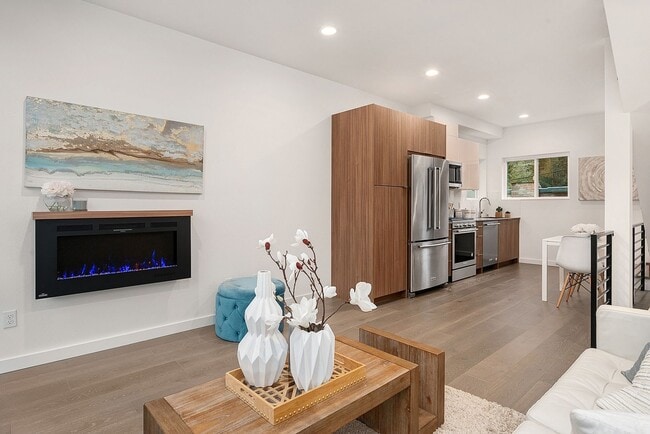Photo - Stylish, Bright and Efficient 2 bed 1.75 B... Townhome