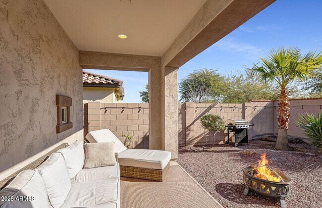 Foto del edificio - 20839 W Elm Way
