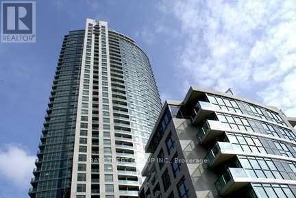 Photo du bâtiment - 215-3215 Fort York Blvd