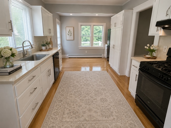Photo - 440 S Main St (Randolph, MA) House
