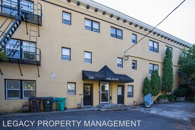 Foto del edificio - 2920 SE Ash St