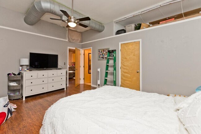 Foto del edificio - 2 bedroom in Chicago IL 60622