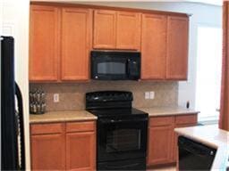 Building Photo - 12303 Iris Hollow Way