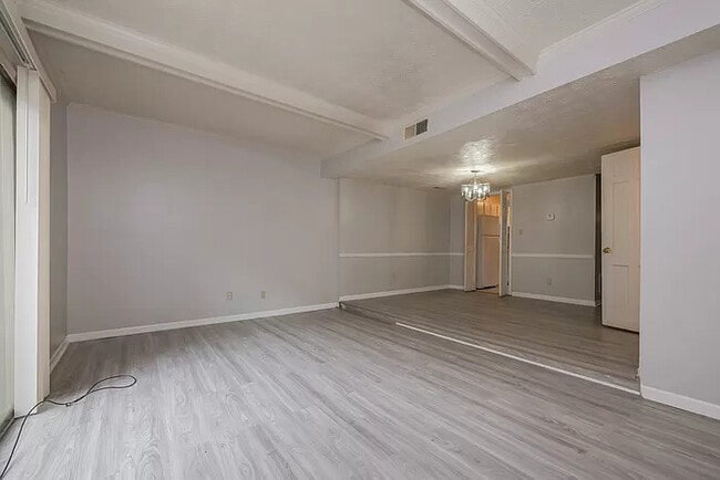 Building Photo - 6431 Stone Terrace