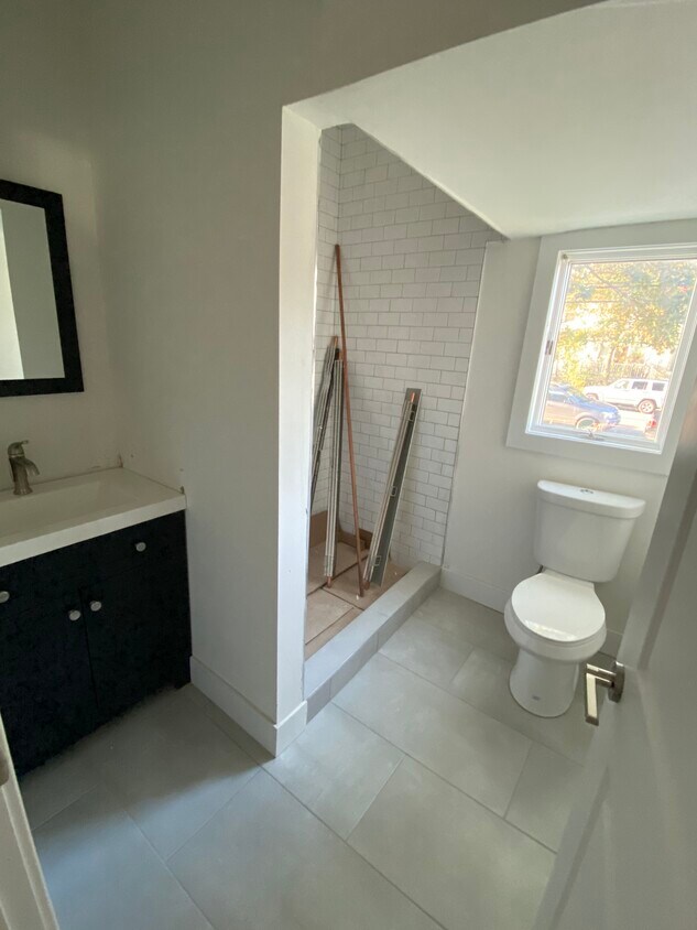 Foto principal - 429 Sairs Ave