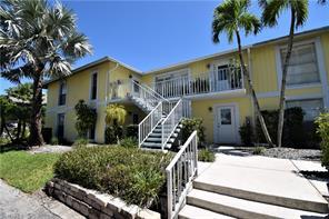 Foto del edificio - 1568 Blue Point Ave