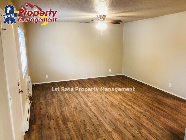 Foto del edificio - 2215 N 13th St