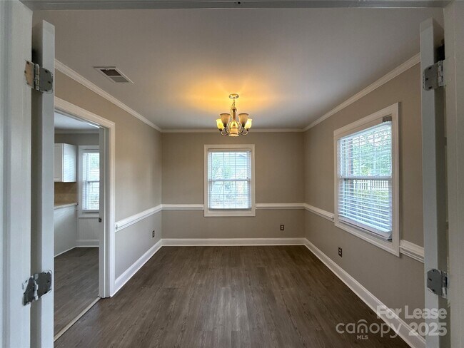 Building Photo - 6421 Mill Grove Rd