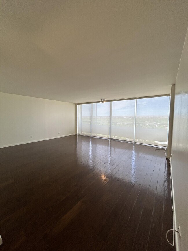 Foto del edificio - 1331 Park Ave SW