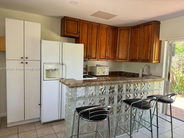 Primary Photo - 2641 NE 32nd St