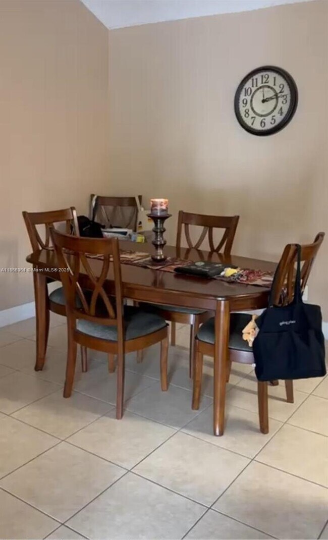 Foto del edificio - 10521 SW 158th Ct