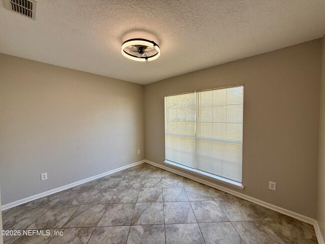 Foto del edificio - 1701 Covington Ln