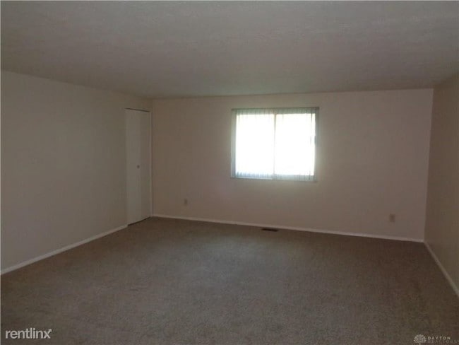 Building Photo - 2 br, 1 bath Condo - 1644 Mars Hill Drive