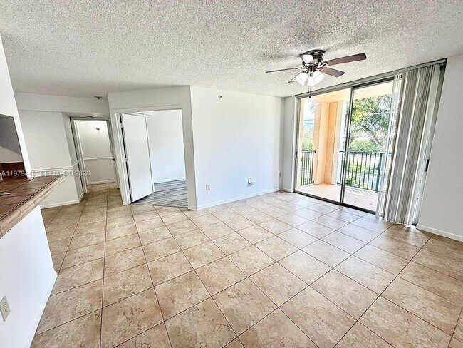 Foto del edificio - 1727 Village Blvd