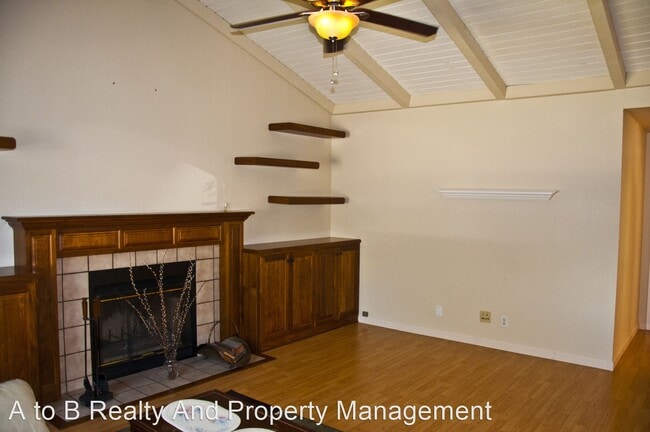 Building Photo - 4 br, 2 bath House - 6371 Mountford Drive