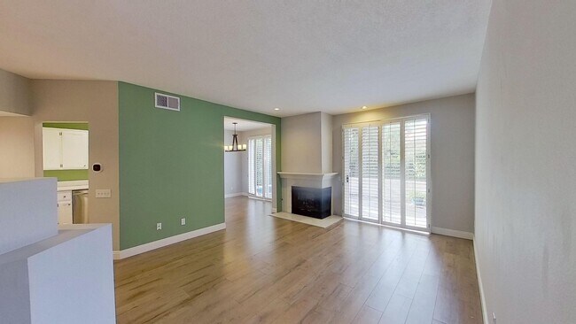 Foto del edificio - Must See 2 Bedroom 2.5 Bathroom Condo in L...