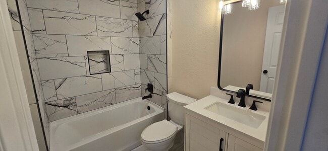 Building Photo - 701-703 Chaparral Cir